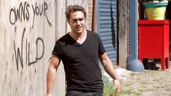 Are You a Goofy or Regular Skater? Instructional Video