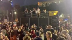 CLEAN : Hundreds in Rio gather for tribute to slain councilwoman Marielle Franco News Clip