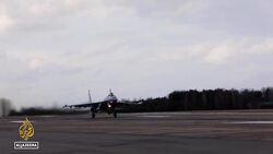 Russia defence spending: Kremlin gives extra $45 billion to military News Clip