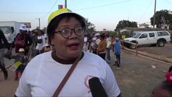 CLEAN : Malagasy catholics tell of their joy at seeing the pope News Clip