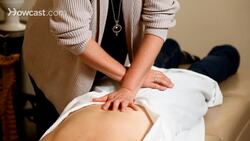 How Is Hip Pain Treated by a Chiropractor? Instructional Video