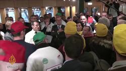 Farmers storm agriculture fair : Macron calls for 'calm' after fighting News Clip