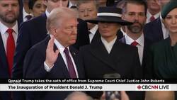 See the moment Trump is sworn in as U.S. president News Clip