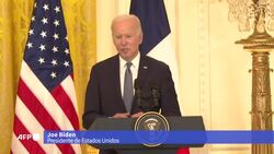 VOICED : Biden y Macron cierran filas para buscar una salida a la guerra en Ucrania News Clip