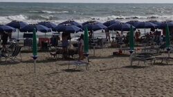 CLEAN : Cocktails cancelled as political crisis delays Salvini 'beach tour' News Clip