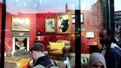 CLEAN : Artist Banksy opens pop-up shop in trademark dispute News Clip