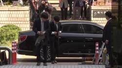 Seungri in court for arrest warrant hearing Instructional Video