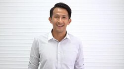 Asian man happy smiling and laughing, great sense of humor. Stock Footage