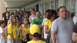 CLEAN : Brazilians queue to vote in the capital Brasilia News Clip