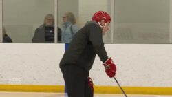 A bigger puck, a smaller net: How the Saskatoon Blind Hockey League adapts the game News Clip