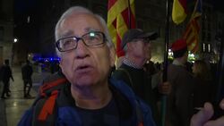 Protesters rally outside Calatan govt palace Instructional Video