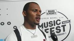 On EA Sports Bowl red capret, DJ Khaled, others react to death of Kobe Bryant News Clip