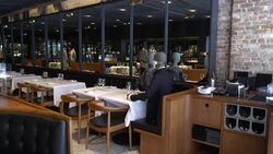 CLEAN : Montreal restaurant uses mannequins at tables to ensure social distancing News Clip