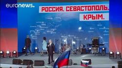 Putin shows his dominance at a rally in Crimea ahead of election News Clip