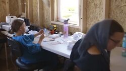 CLEAN : Indiana company employs Amish workers to make masks News Clip