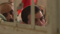 CLEAN : Bursting at the seams: inside an IS prison in Syria News Clip