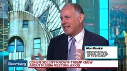 Deutsche Bank Sees Stronger Euro, Weaker Dollar Ahead News Clip