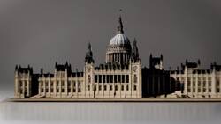 192 - Constitutional Monarchy - One Minute History Instructional Video