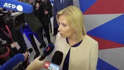 CLEAN : Czech presidential election: last TV debate before the first round News Clip