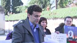 Sex abuse survivors deliver letters to Benedictine clergy Instructional Video