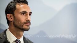 'We are negotiating': Stephen Lecce says government focused on classroom needs, not teacher pay raises News Clip