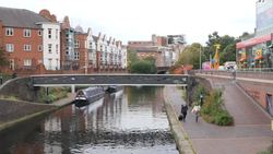 Closed restaurant and quiet canals in Birmingham News Clip