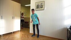 Most Finger Snaps in a Minute Instructional Video