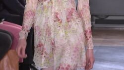 Valli's woman is not afraid to be extraordinary News Clip