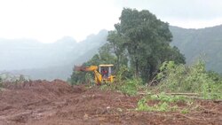 CLEAN : India rescuers hunt for survivors as monsoon toll hits 115 News Clip