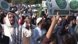 CLEAN : Clashes during anti-Macron protest in Pakistan News Clip