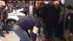 CLEAN : Protest called by Extinction Rebellion at Brussels Motor Show News Clip