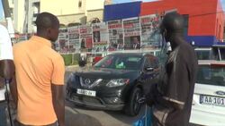 CLEAN : Coronavirus/Senegal: friend of former Olympique Marseille president Pape Diouf pays tribute News Clip