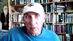 Expert explains why you might be noticing fewer bug splats on your windshield News Clip