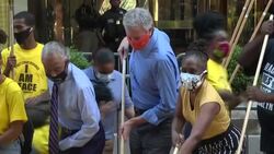 CLEAN : New York Mayor paints 'Black Lives Matter' letters outside Trump Tower News Clip