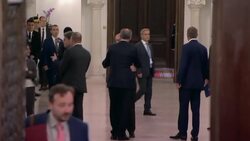 EU's Juncker, US Energy Sec attend Three Seas summit in Bucharest Instructional Video