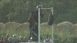 Franky Zapata takes off on his Hoverboard News Clip