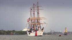 Inside the 200 year old Confedarate Fort Jackson Instructional Video