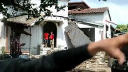 VOICED : Panama demuelen mansiones de exdictador N News Clip