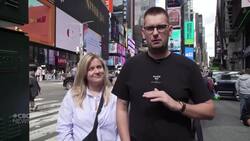 Tourists in the U.S. cutting back on spending News Clip