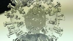 Artist creates coronavirus sculpture in tribute to scientists and medical teams News Clip