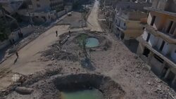 Amazing drone footage shows massive destruction in Aleppo News Clip