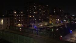 Parisians applaud health workers from their homes Instructional Video