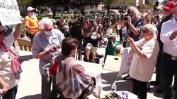 CLEAN : Michigan protesters launch 'Operation Haircut' over lockdown News Clip