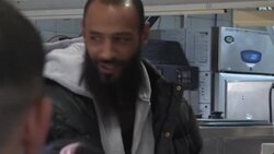 CLEAN : In Marseille, a former McDonald's is starting up again as a "social fast food" restaurant News Clip