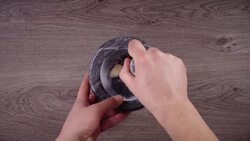 Short - Squid with garlic sauce Instructional Video