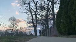 Fall is the toughest time for asthma sufferers. Here's how to stay ahead of symptoms Instructional Video