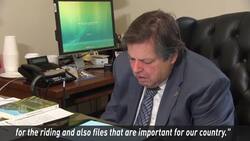 Emotional press conference with MP Mauril Bélanger News Clip