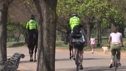 CLEAN : Londoners enjoy sunny weather in Hyde Park amid coronavirus lockdown News Clip