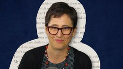 Rachel Zucker reads “Don’t Say Anything Beautiful Kiss Me” Instructional Video