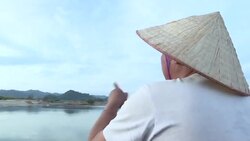 CLEAN : Mekong levels at lowest on record as drought and dams strangle river News Clip